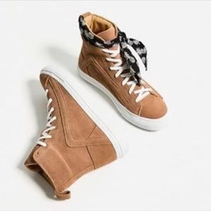 Zara sneakers pineapple scarf